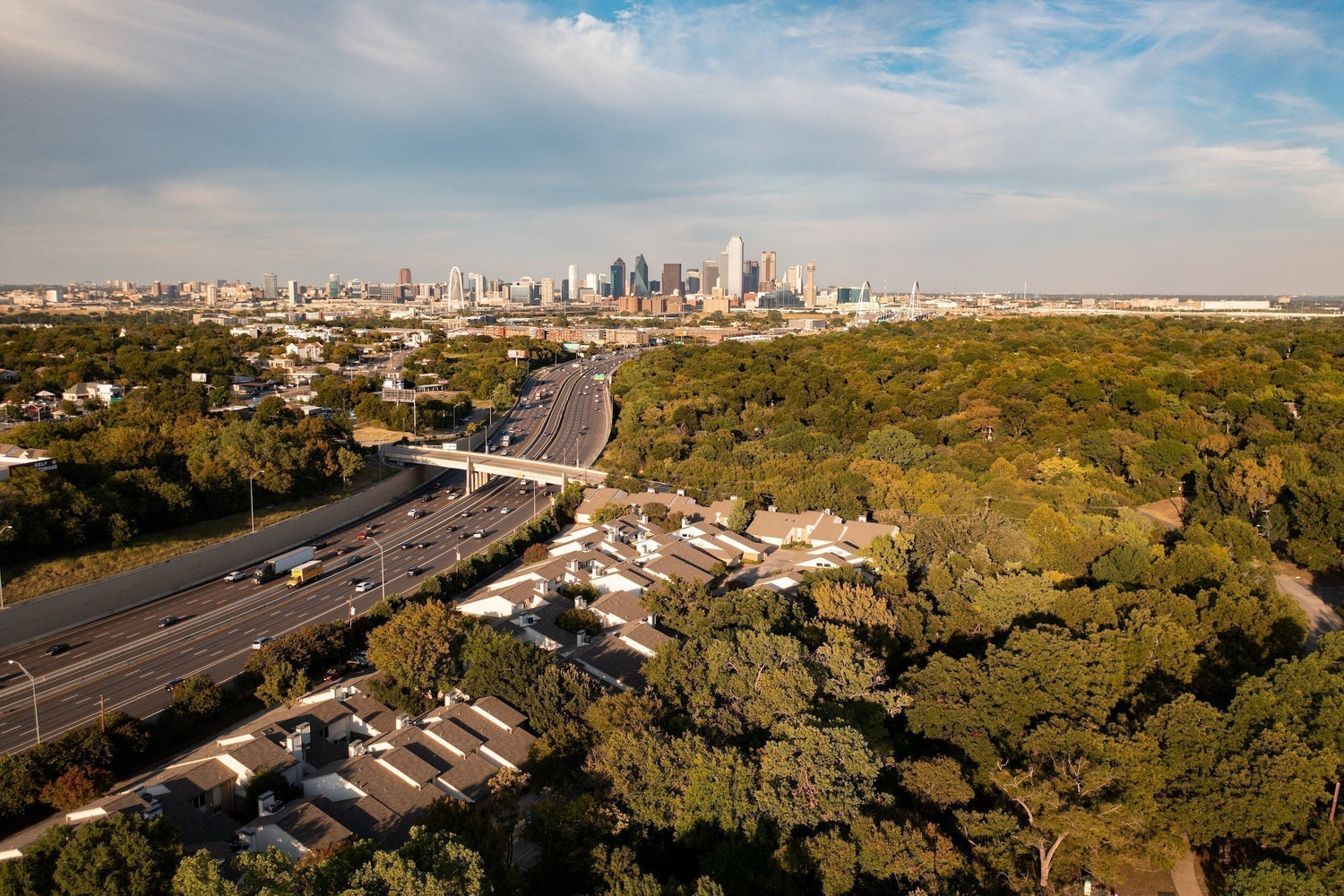 aerial view of Dallas TX skyline near Oak Cliff Dallas TX
